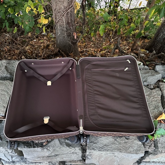 Louis Vuitton M41416 Bandoulière 50 & Louis Vuitton M23203
Horizon 55 combo - Picture 16 of 17